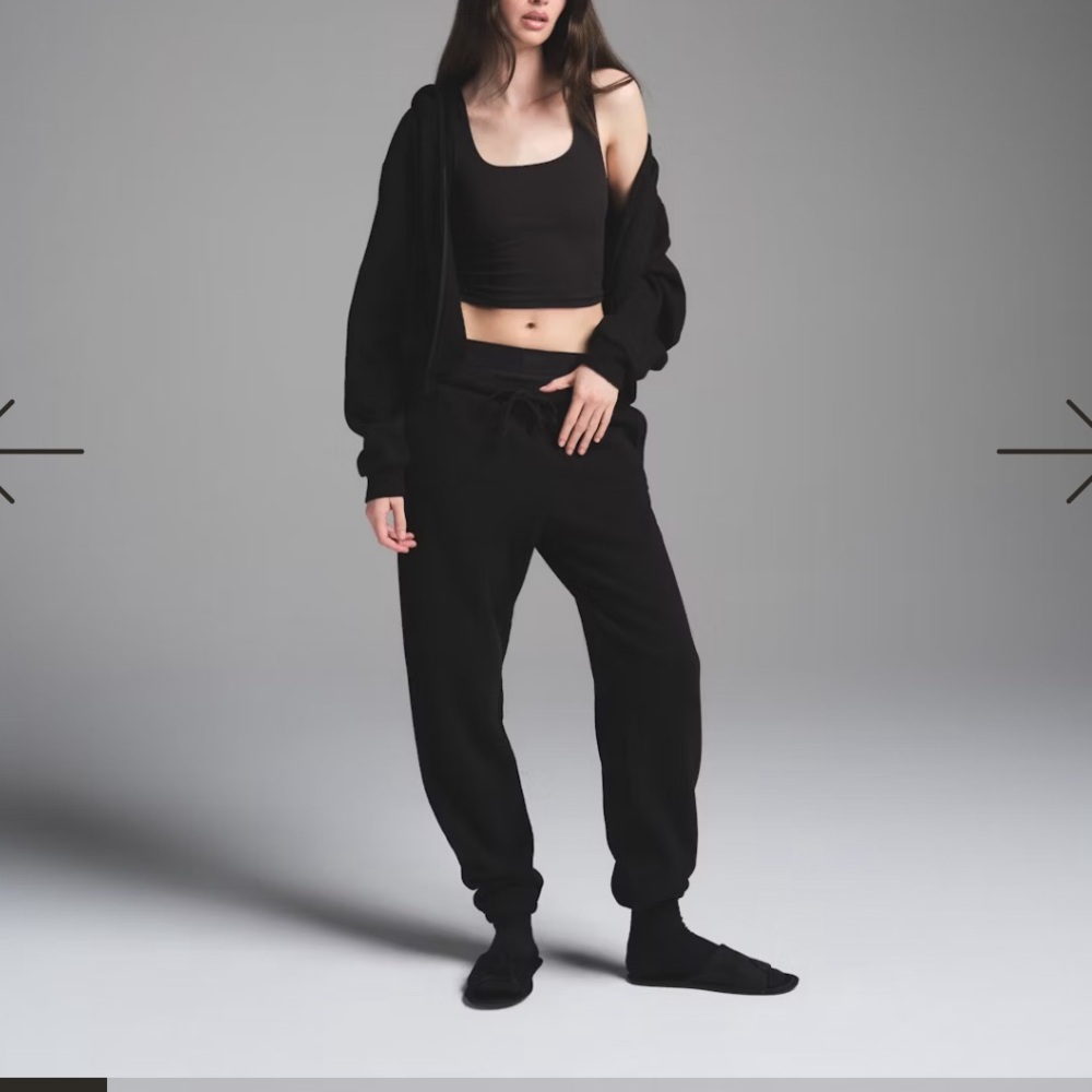 SKIMS Cotton Fleece Joggers